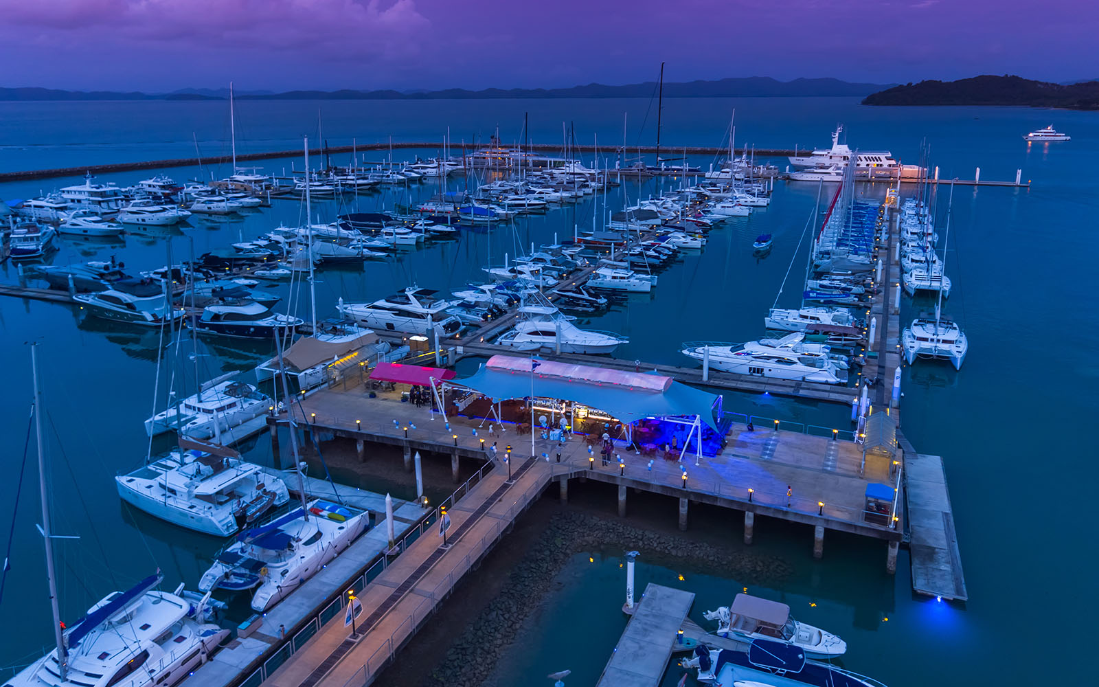 phuket airport to yacht haven marina